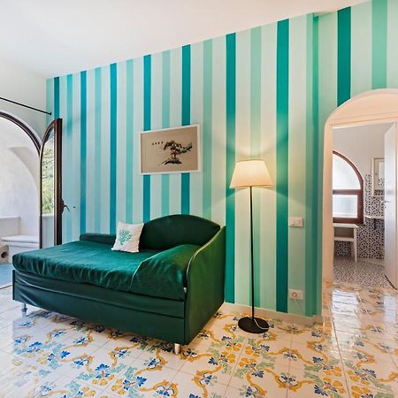 Marina Del Cantone Chalet 纳拉诺 外观 照片
